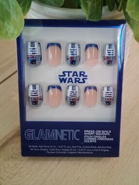 Glamnetic X Star Wars Brings You Beep Boop  In Short Squoval Brand New Sealed